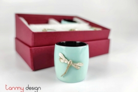 Set of 6 blue napkin rings attached with dragonfly
